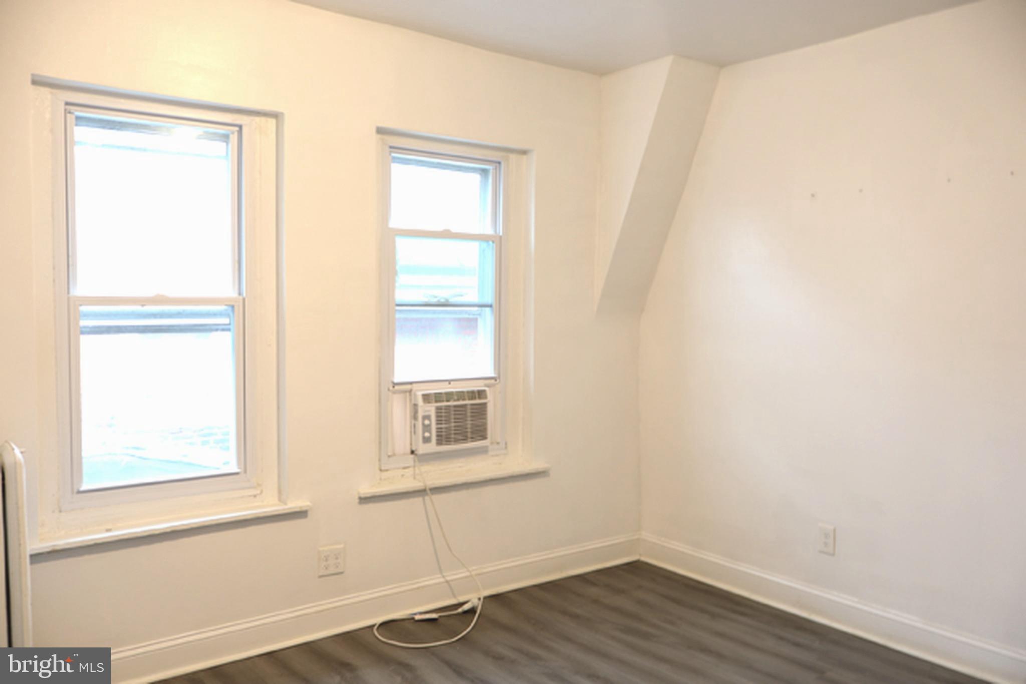 WISSAHICKON - Residential Income