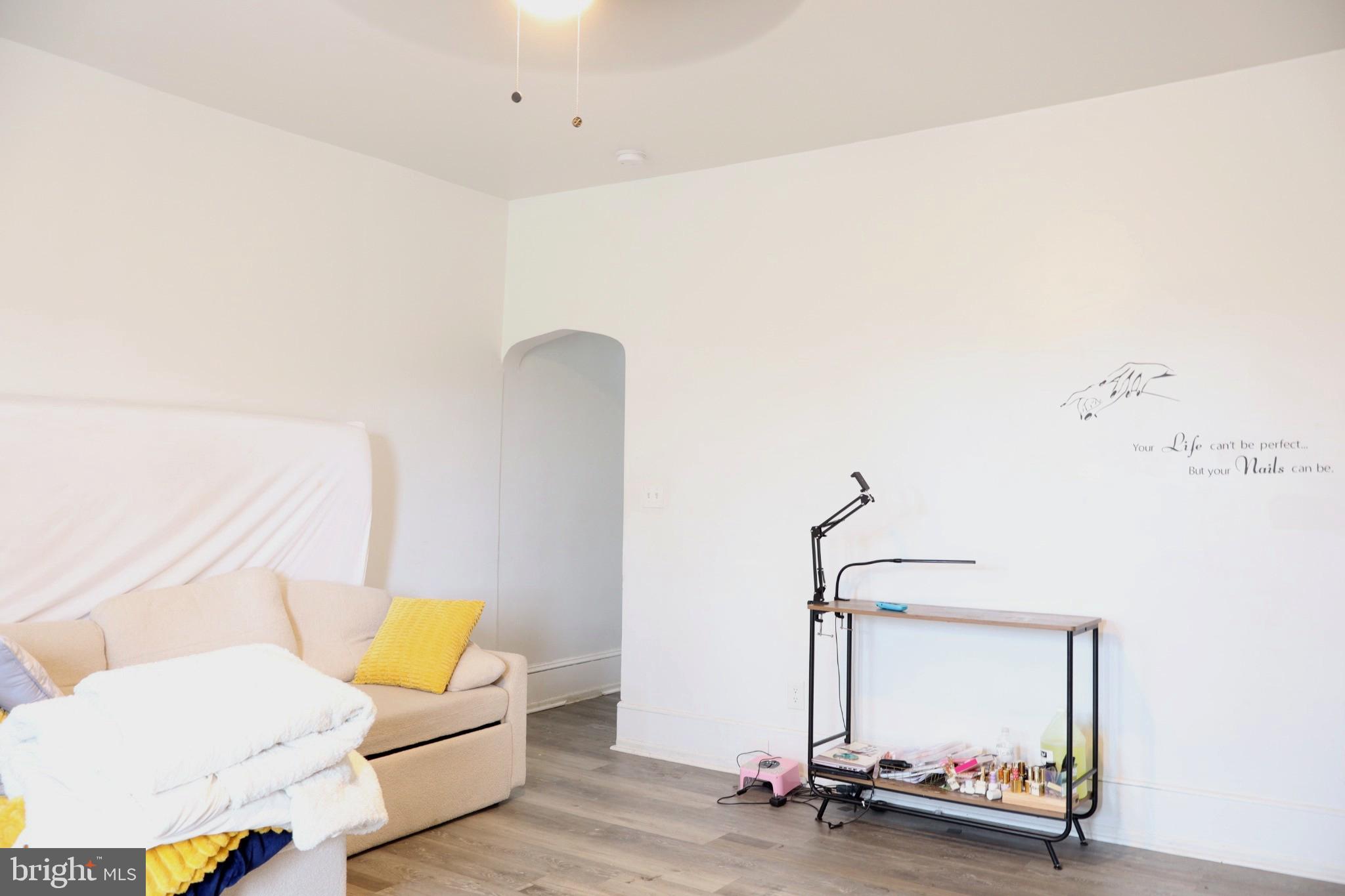 WISSAHICKON - Residential Income