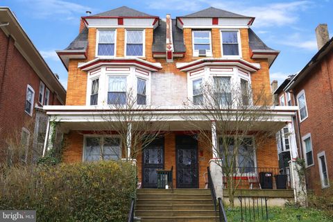 445 W HANSBERRY STREET PHILADELPHIA PA 19144
