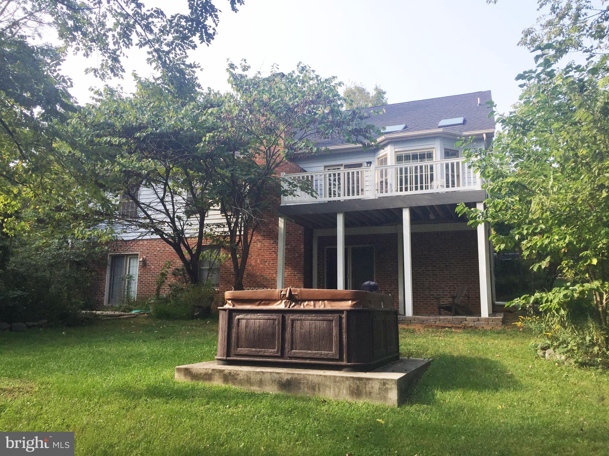 NOLLVILLE MANOR - Residential