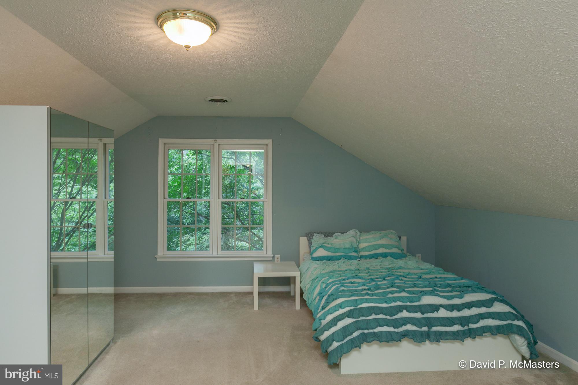 NOLLVILLE MANOR - Residential