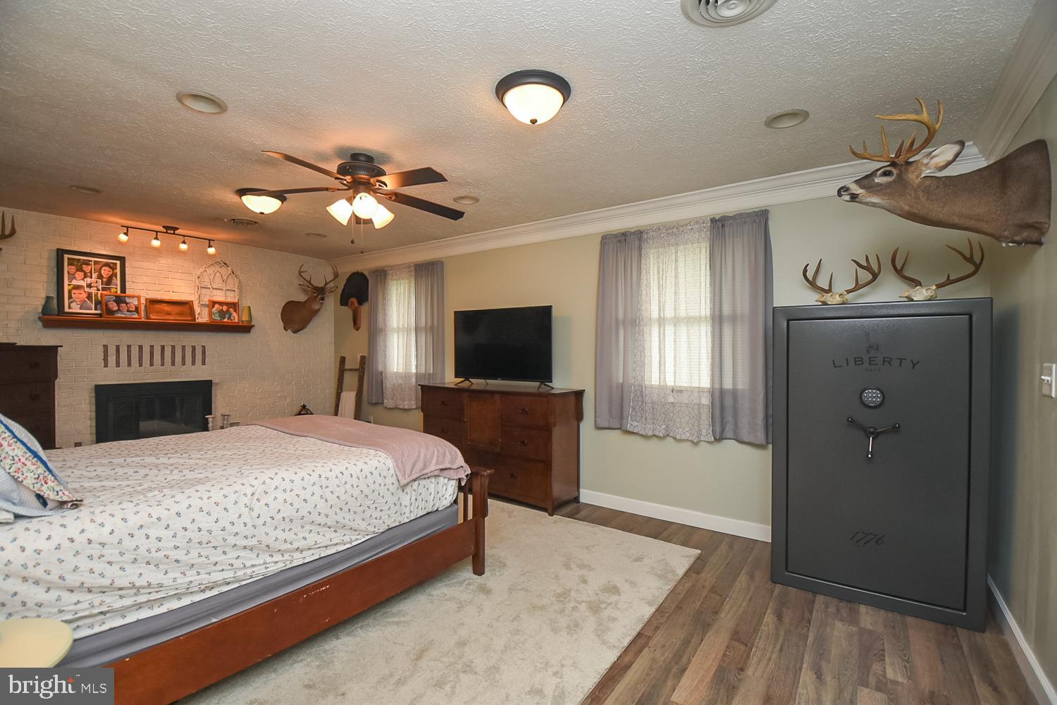 QUAIL VALLEY ESTATES - Residential