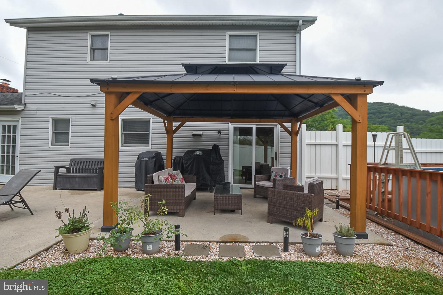 QUAIL VALLEY ESTATES - Residential