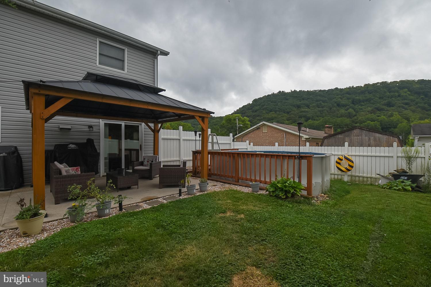 QUAIL VALLEY ESTATES - Residential