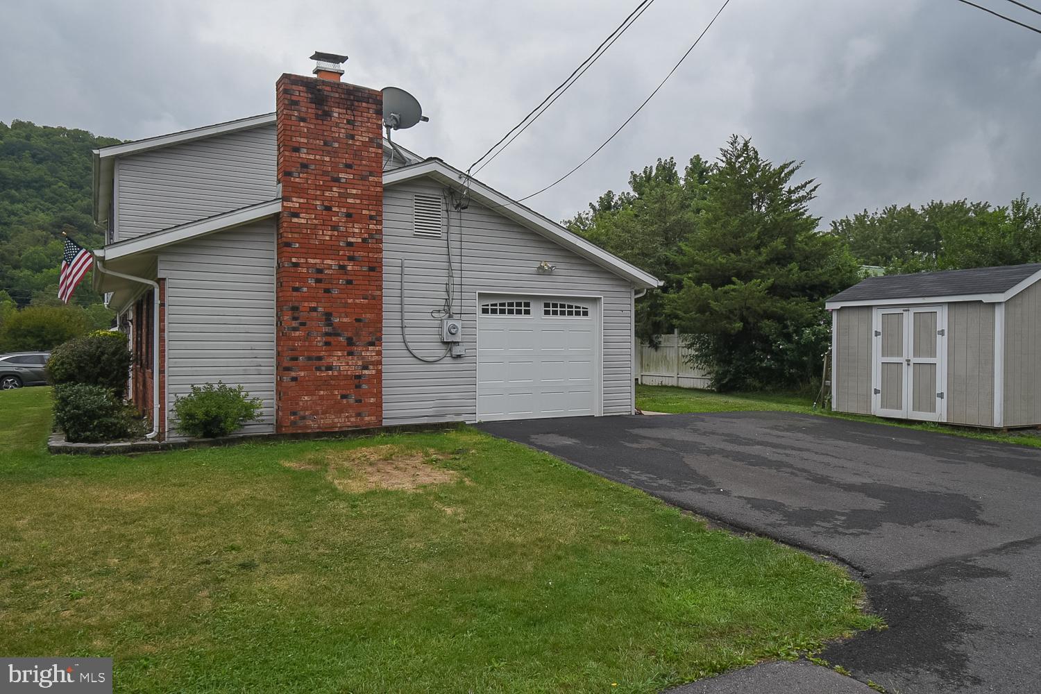 QUAIL VALLEY ESTATES - Residential