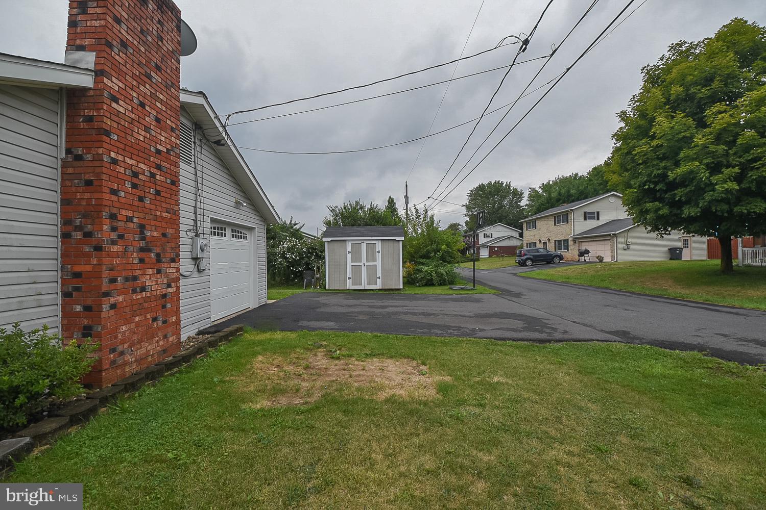 QUAIL VALLEY ESTATES - Residential