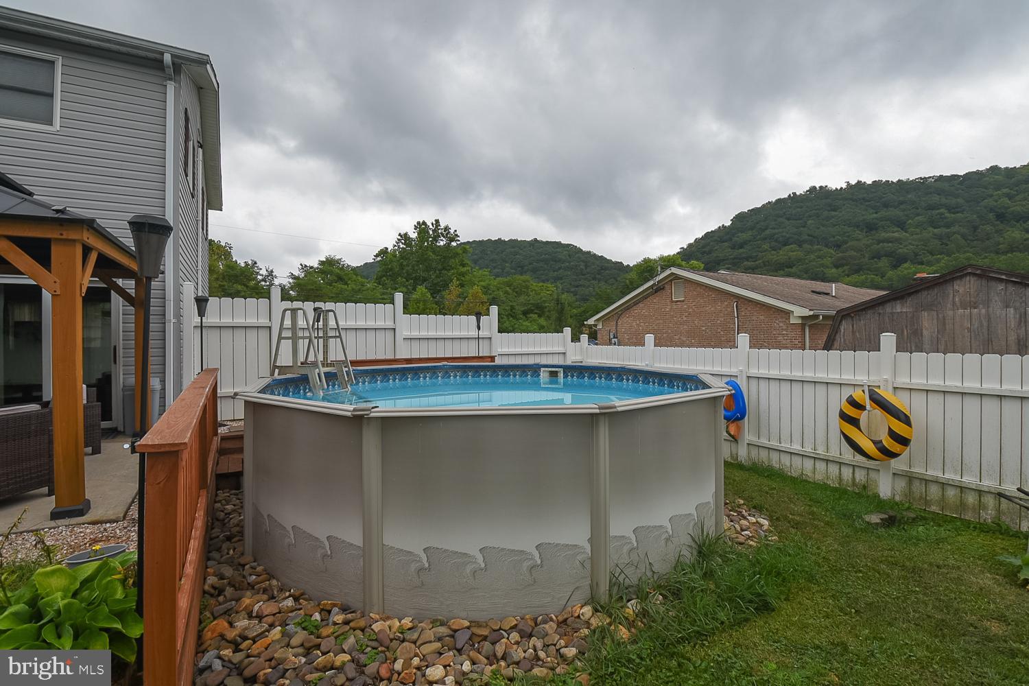 QUAIL VALLEY ESTATES - Residential