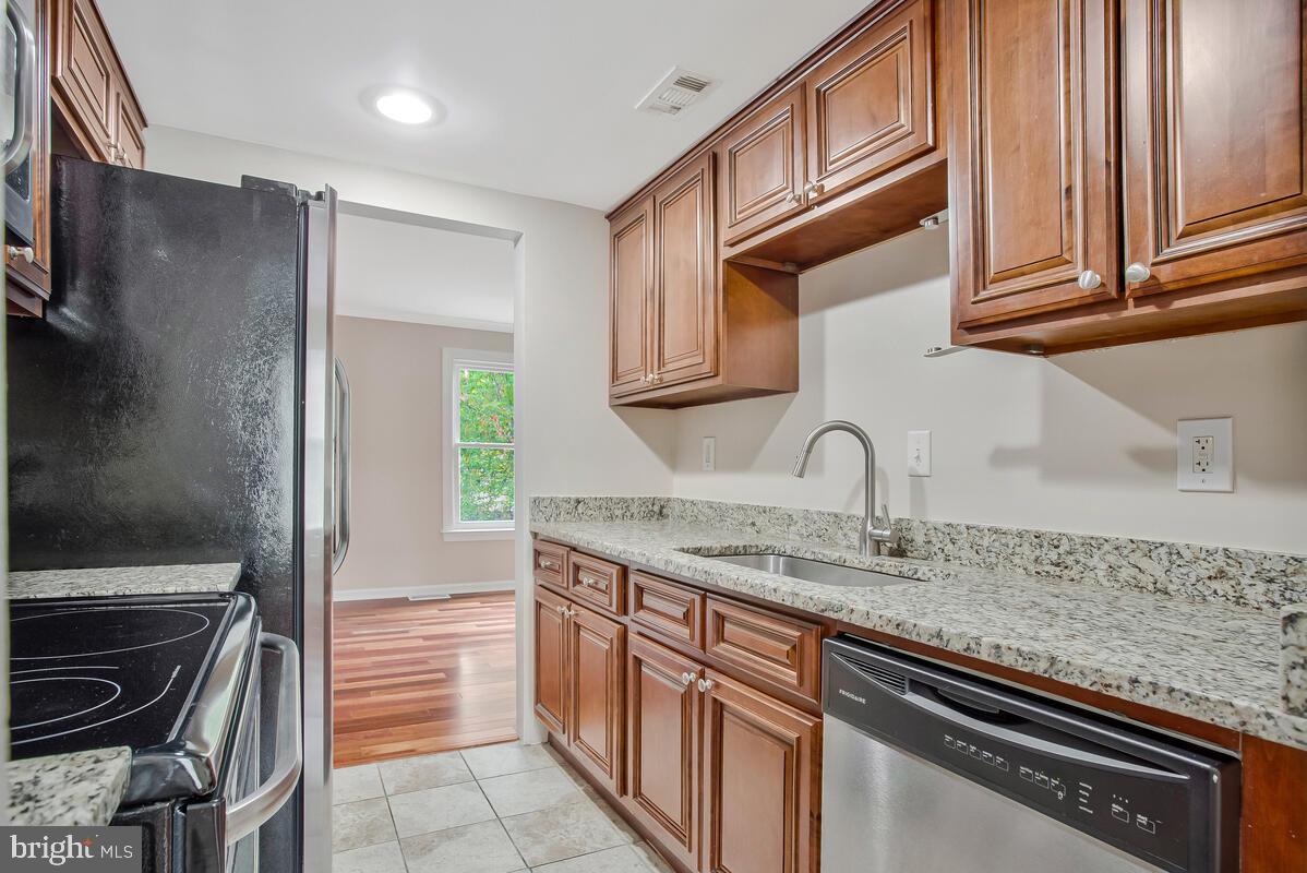 SPRING MEADOWS CONDO - Residential