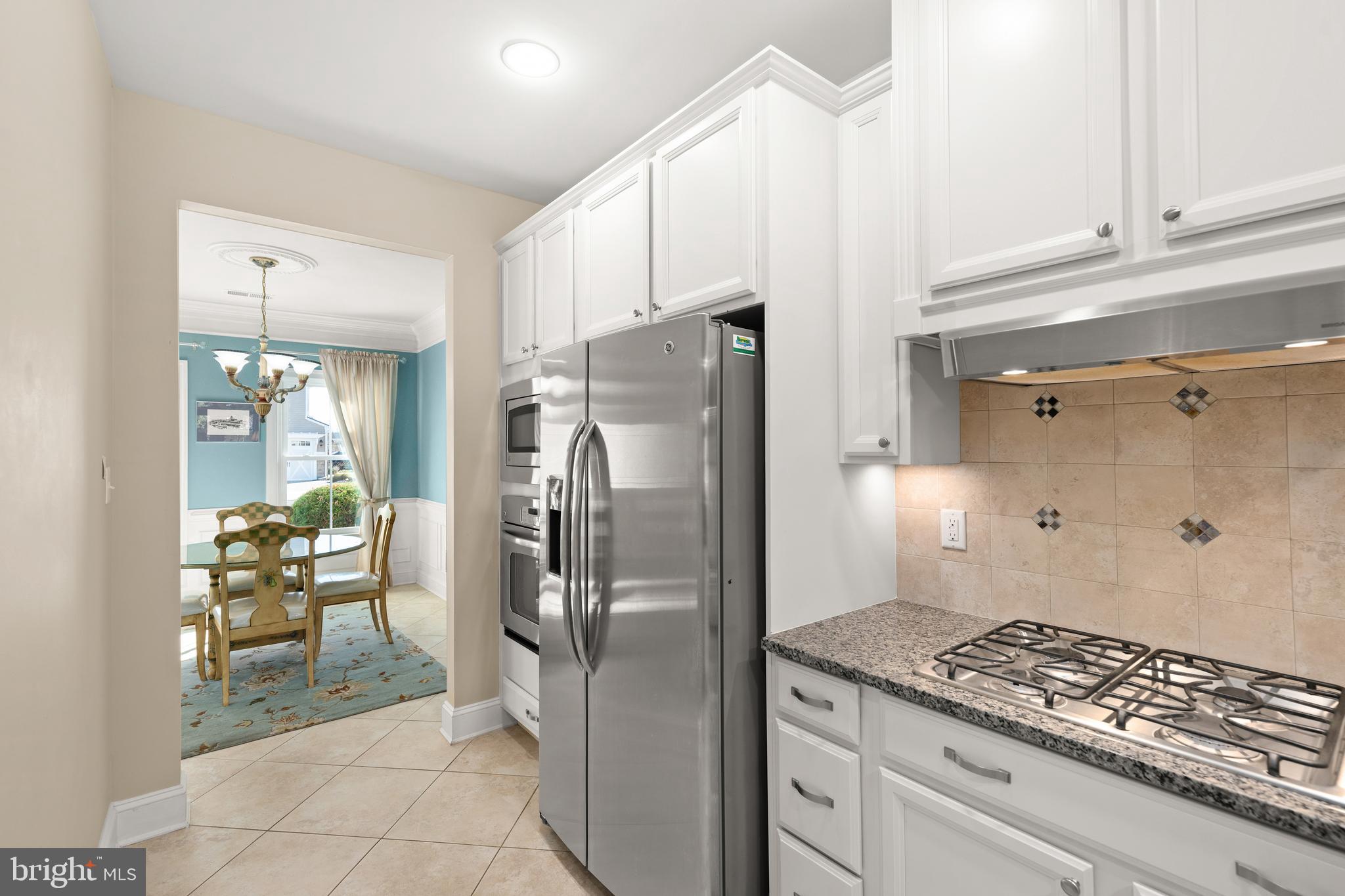 CANARY CREEK - Residential