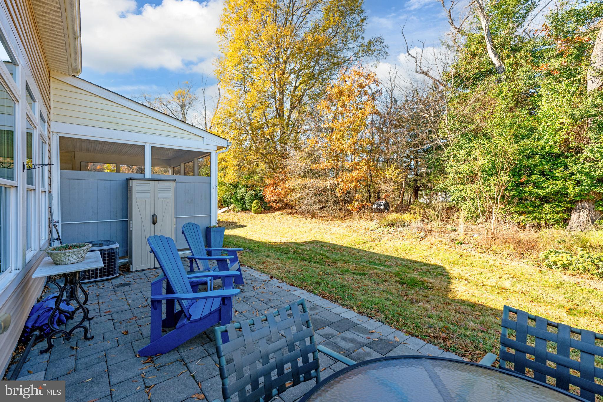 CANARY CREEK - Residential