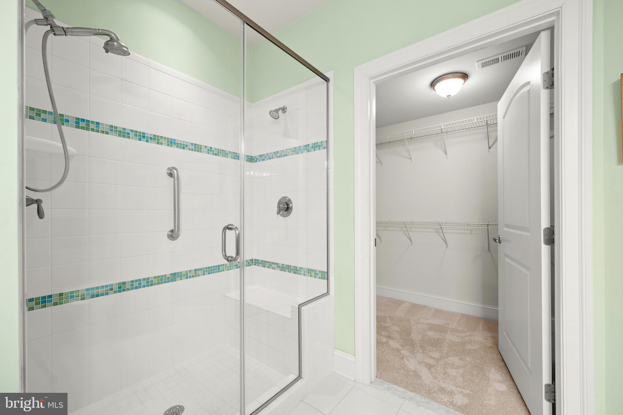 CANARY CREEK - Residential