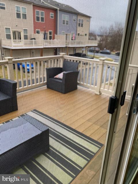 TUSCARORA CREEK - Residential Lease