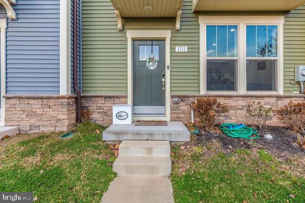 TUSCARORA CREEK - Residential Lease