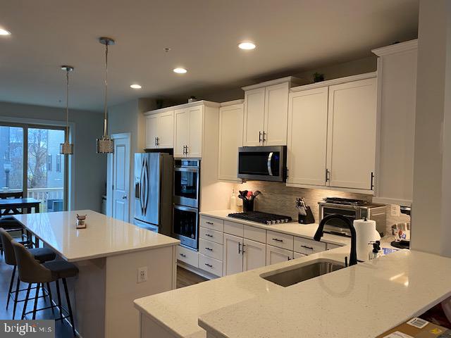 TUSCARORA CREEK - Residential Lease