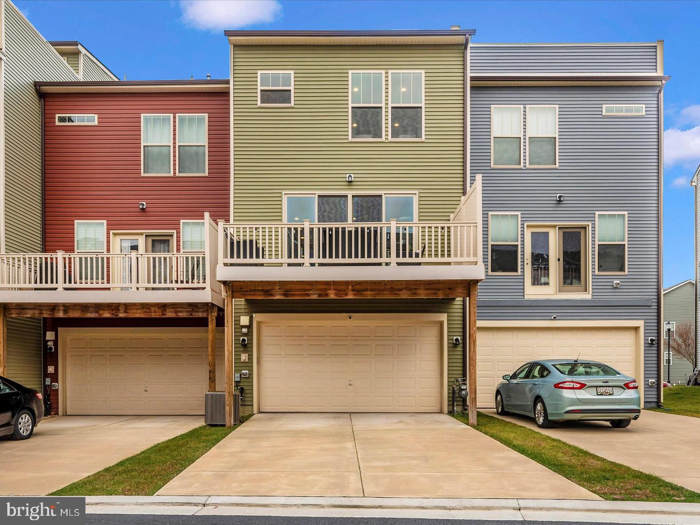 TUSCARORA CREEK - Residential Lease