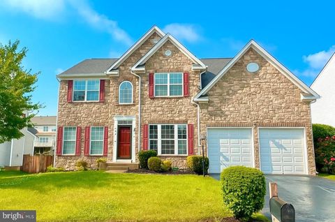 16331 EAGLE FLIGHT CIRCLE WOODBRIDGE VA 22191