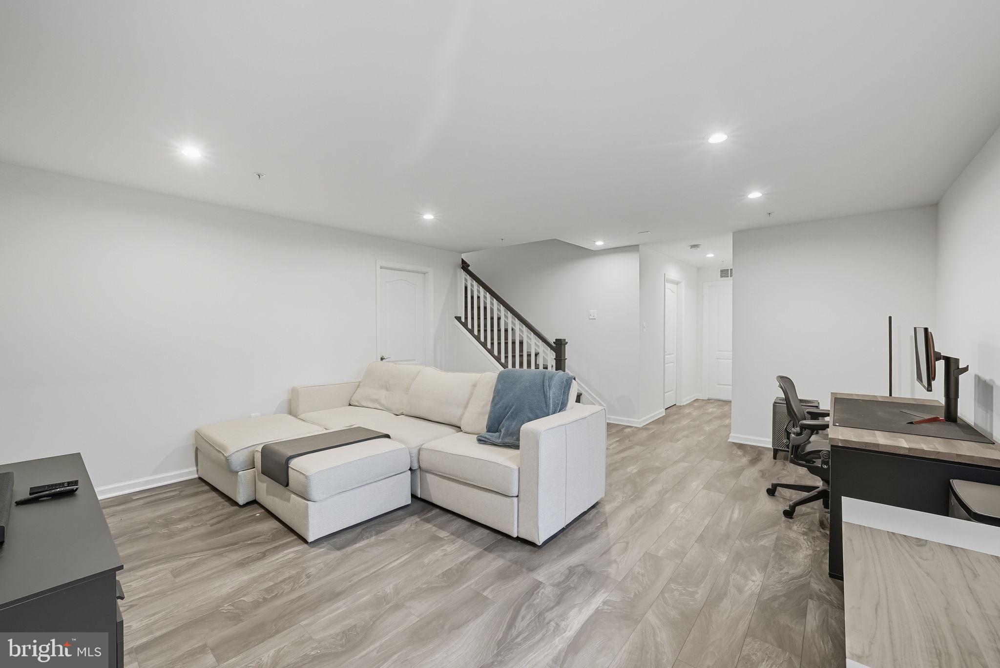 JESSUP - Residential