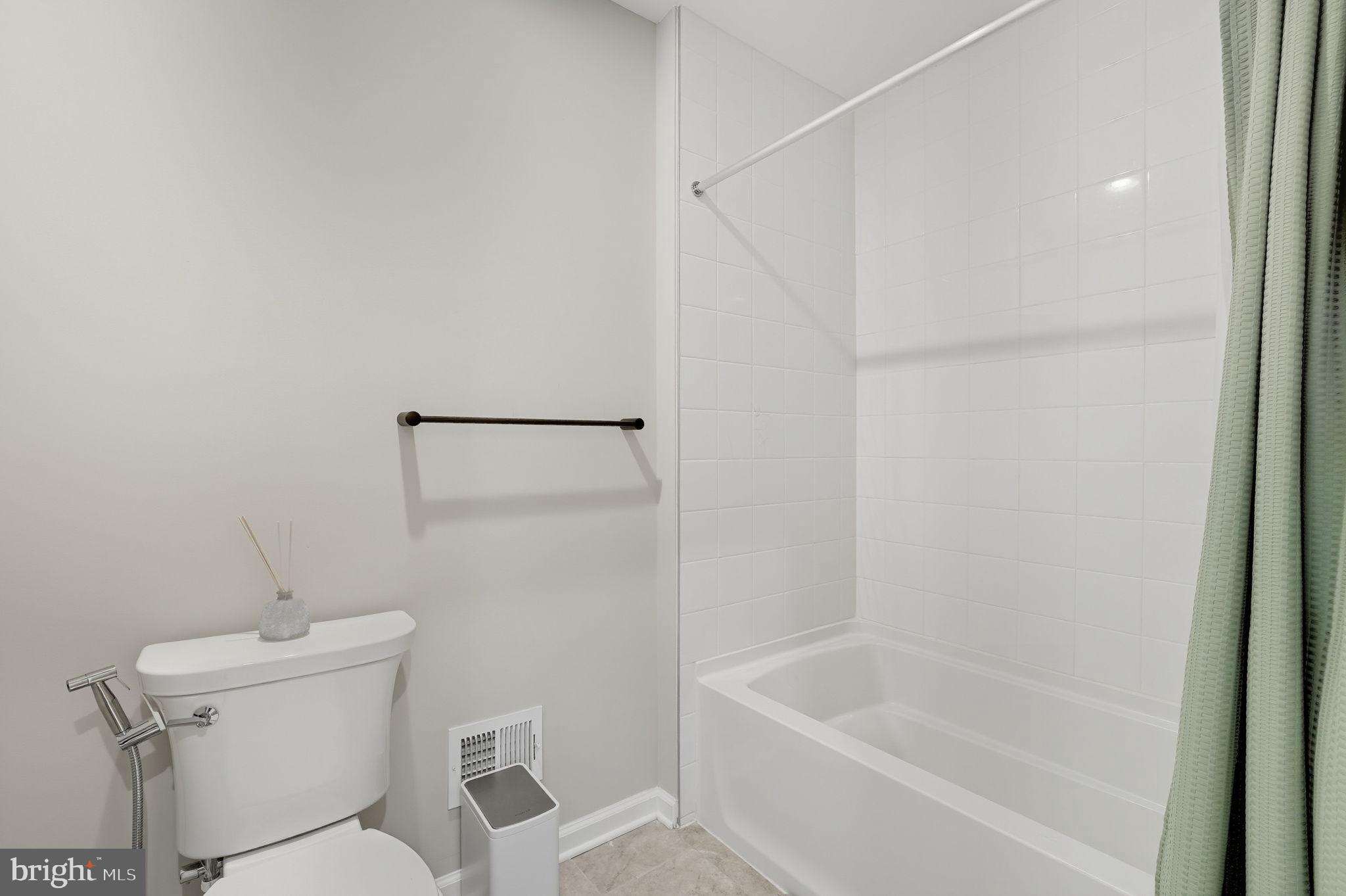 JESSUP - Residential