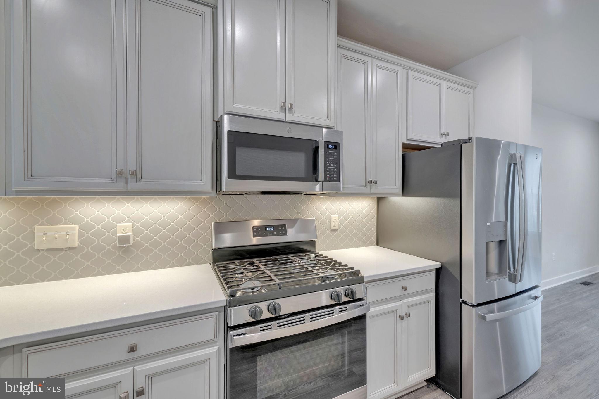 SUMMERFIELD - Residential Lease