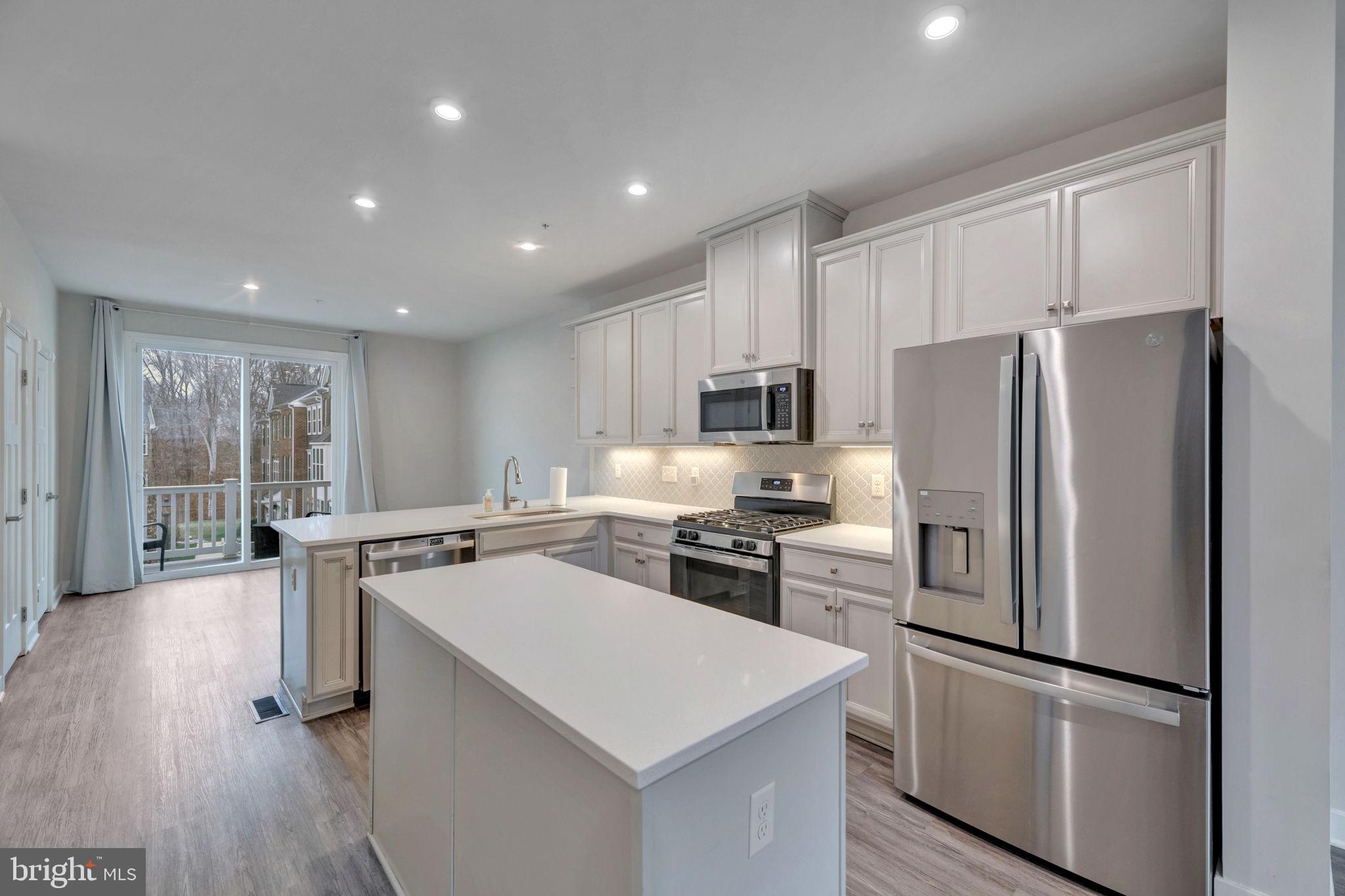 SUMMERFIELD - Residential Lease