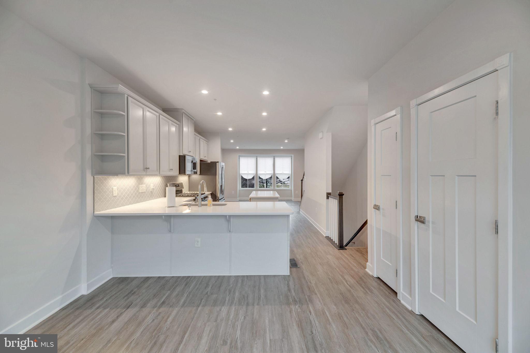 SUMMERFIELD - Residential Lease