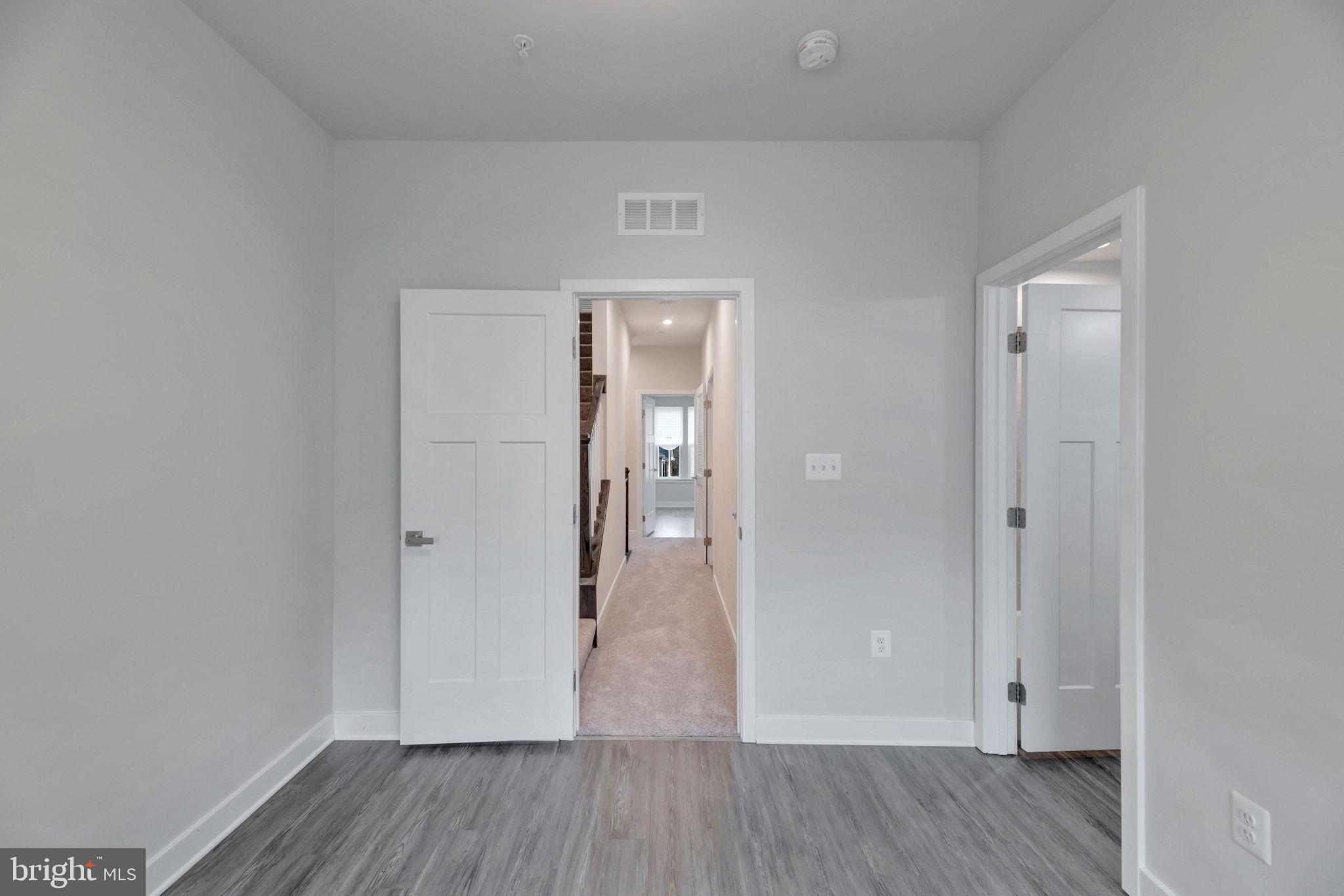 SUMMERFIELD - Residential Lease