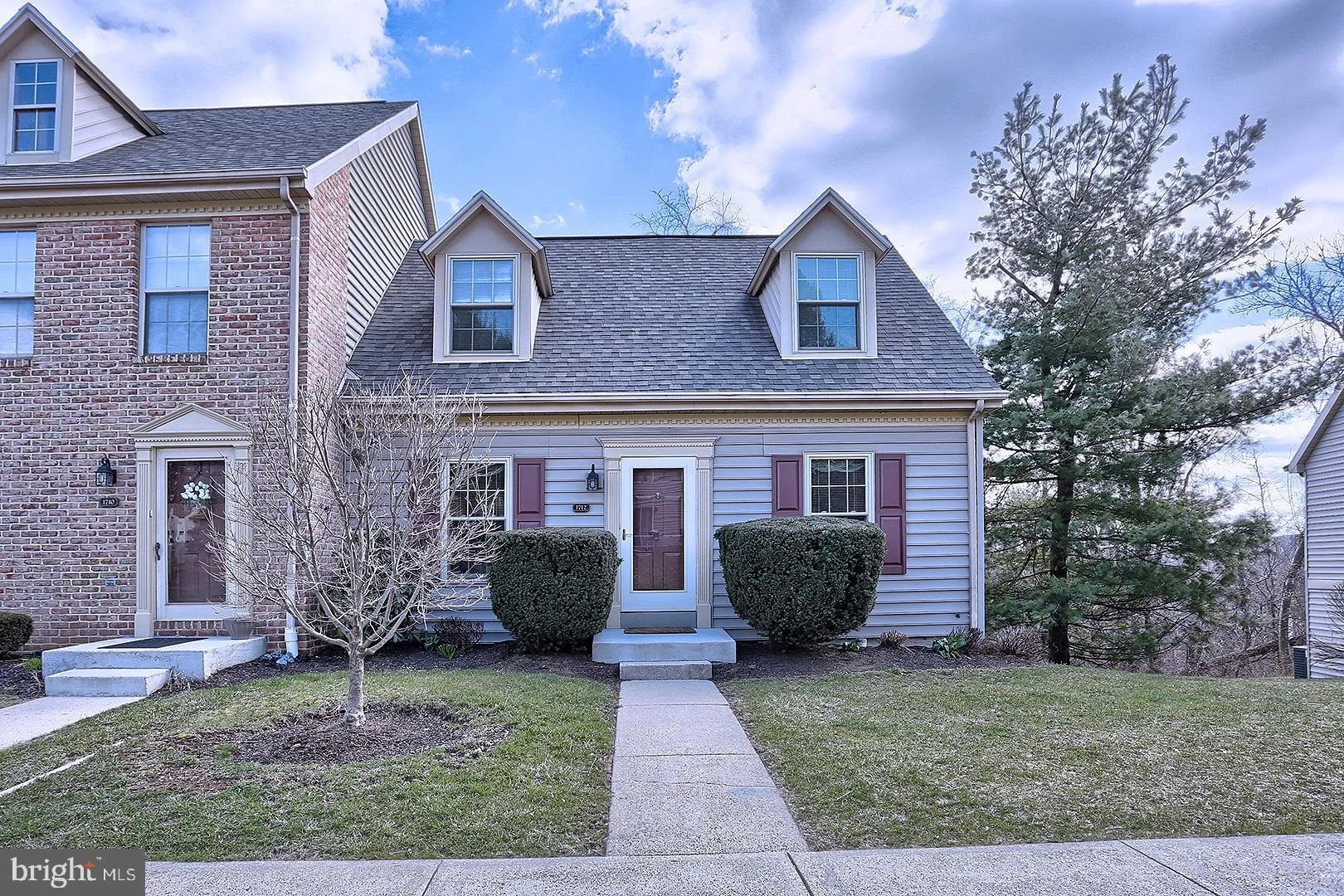 1712 Josiah Chowning Way, New Cumberland, PA 17070