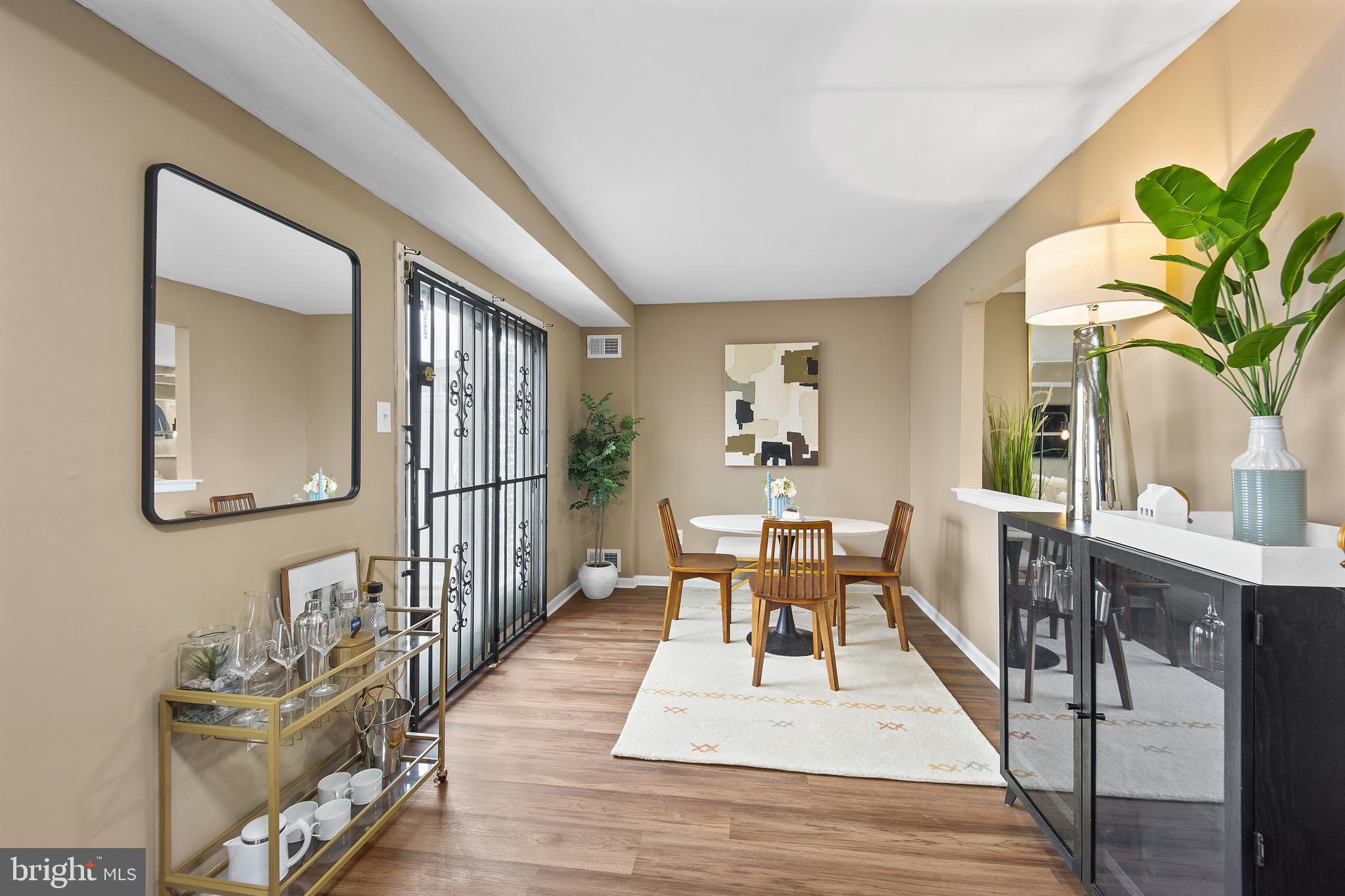 EASTWICK - Residential