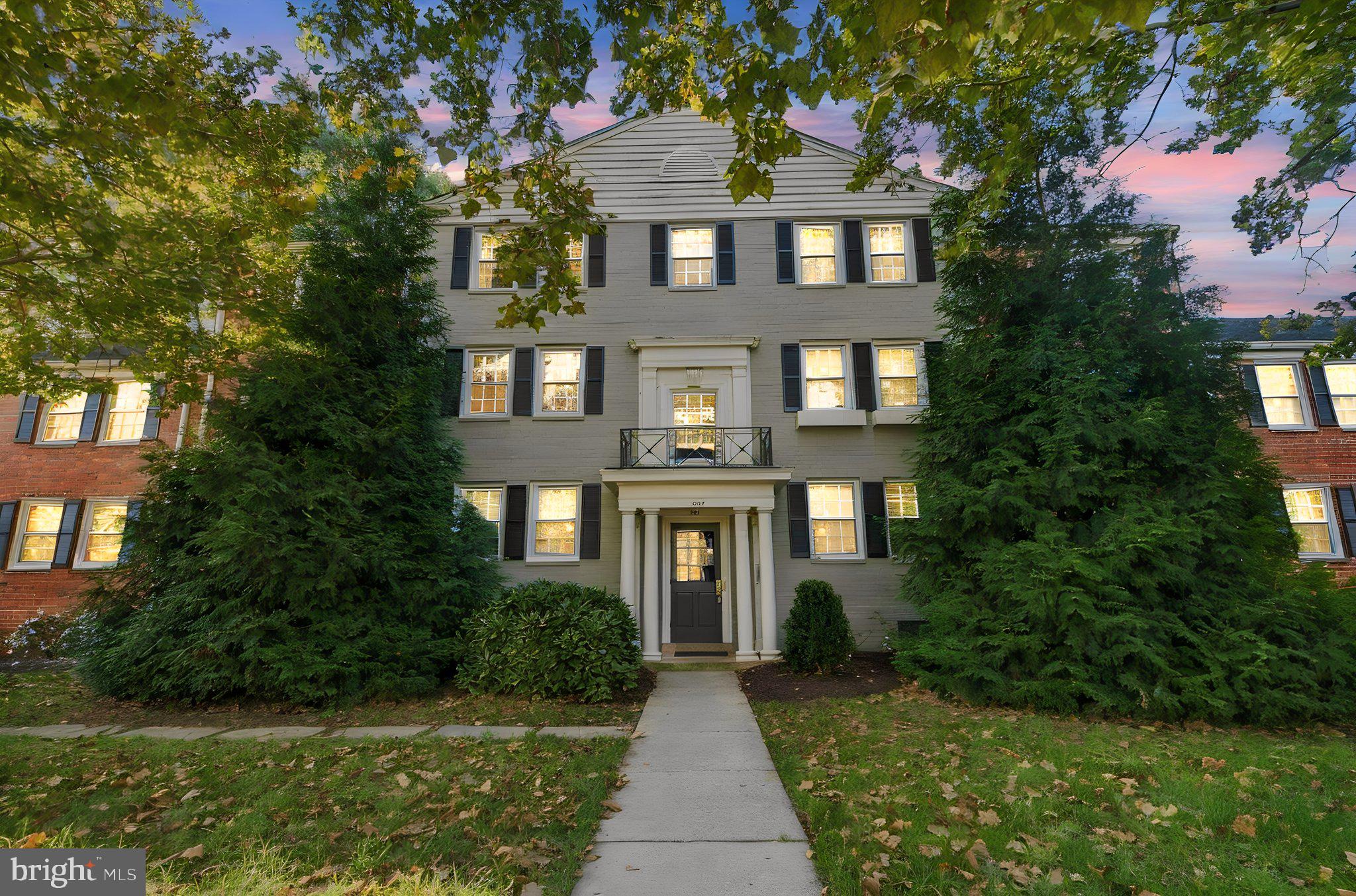 1107 BELLE VIEW BOULEVARD B1