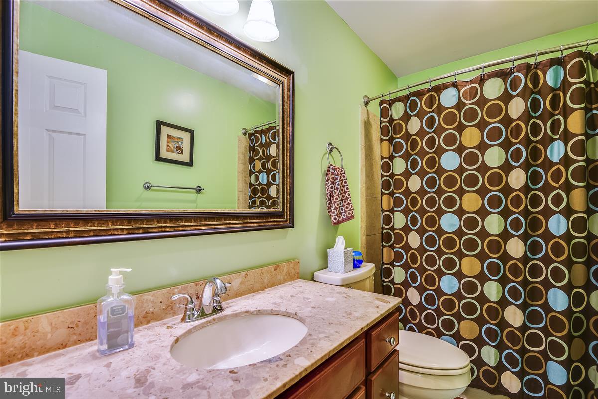 CHAPMAN FARM AT CROFTON - Residential