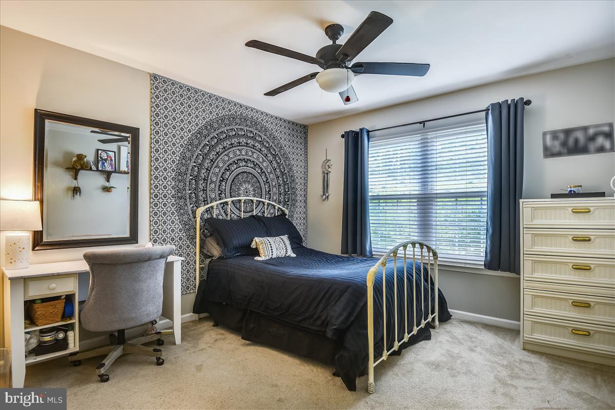 CHAPMAN FARM AT CROFTON - Residential