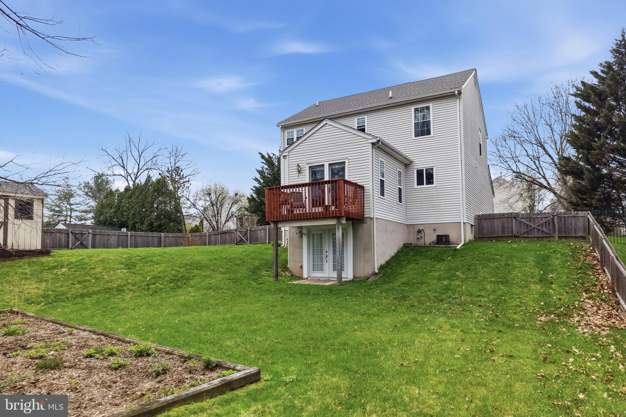 FORREST VIEW - Residential