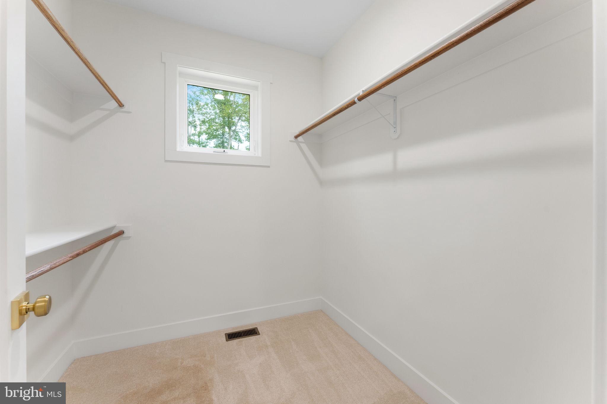 MACKENZIE MEADOWS - Residential