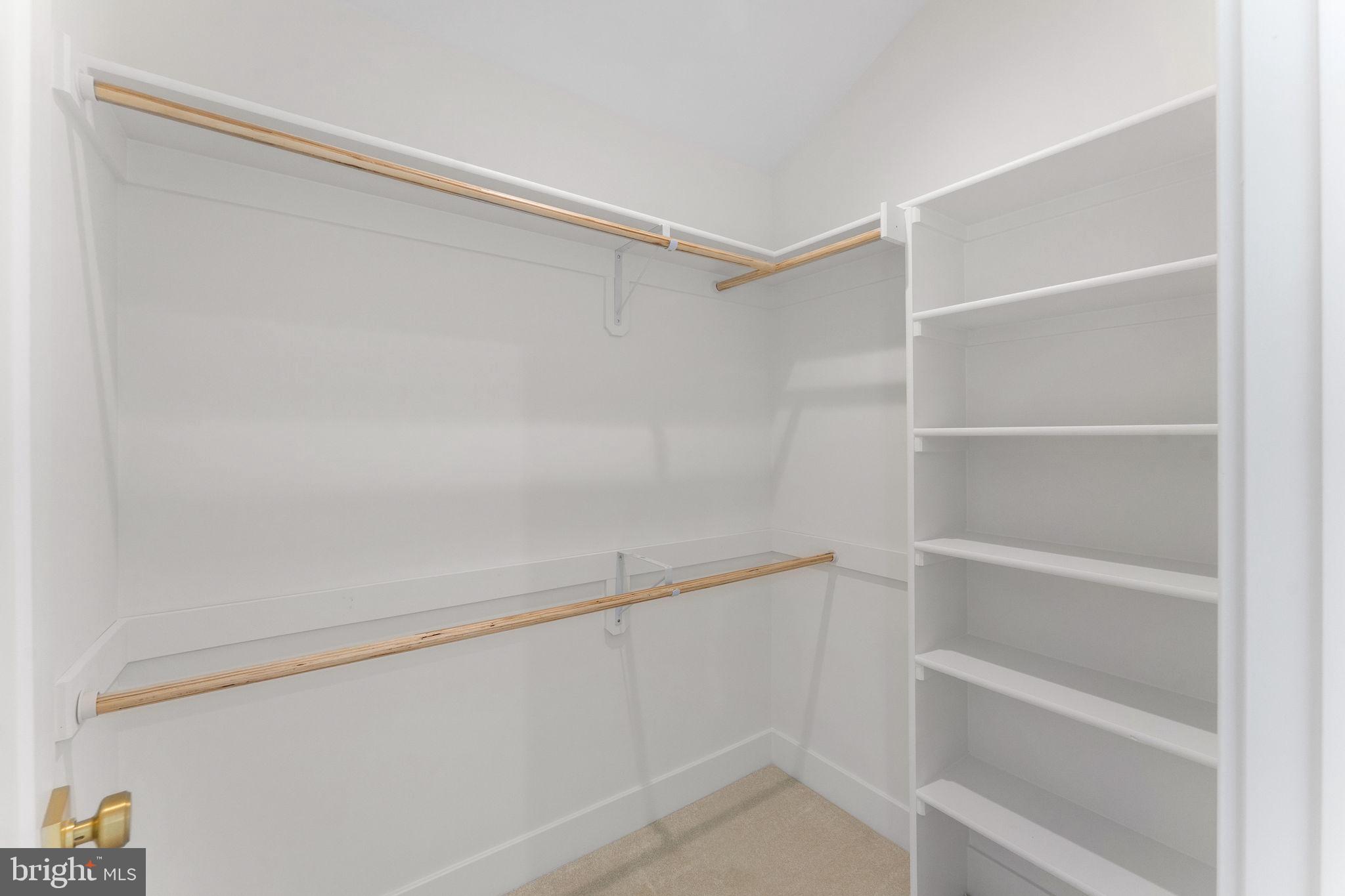 MACKENZIE MEADOWS - Residential