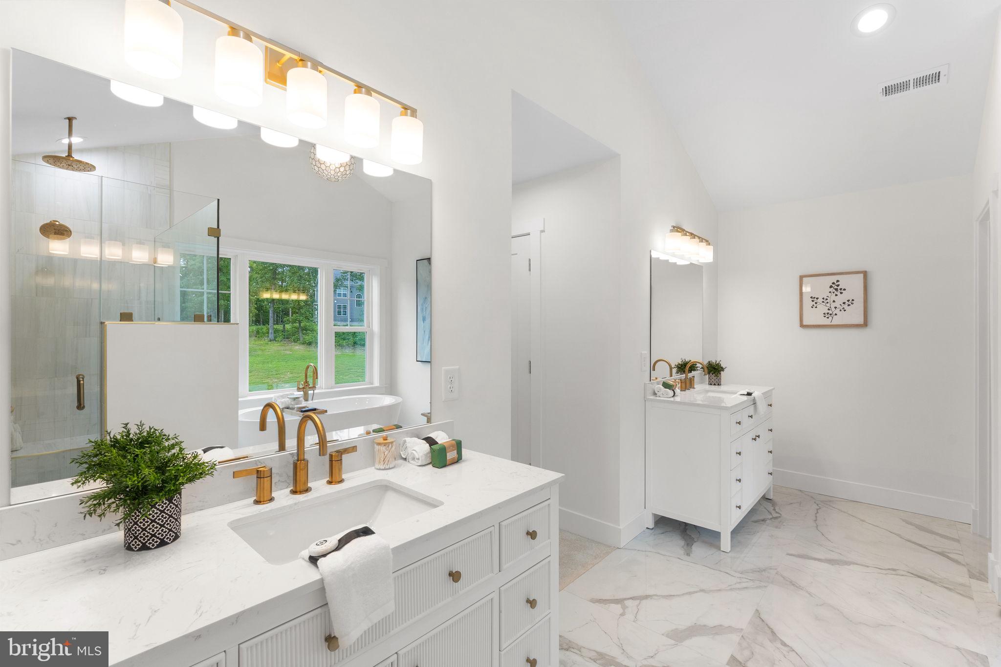 MACKENZIE MEADOWS - Residential