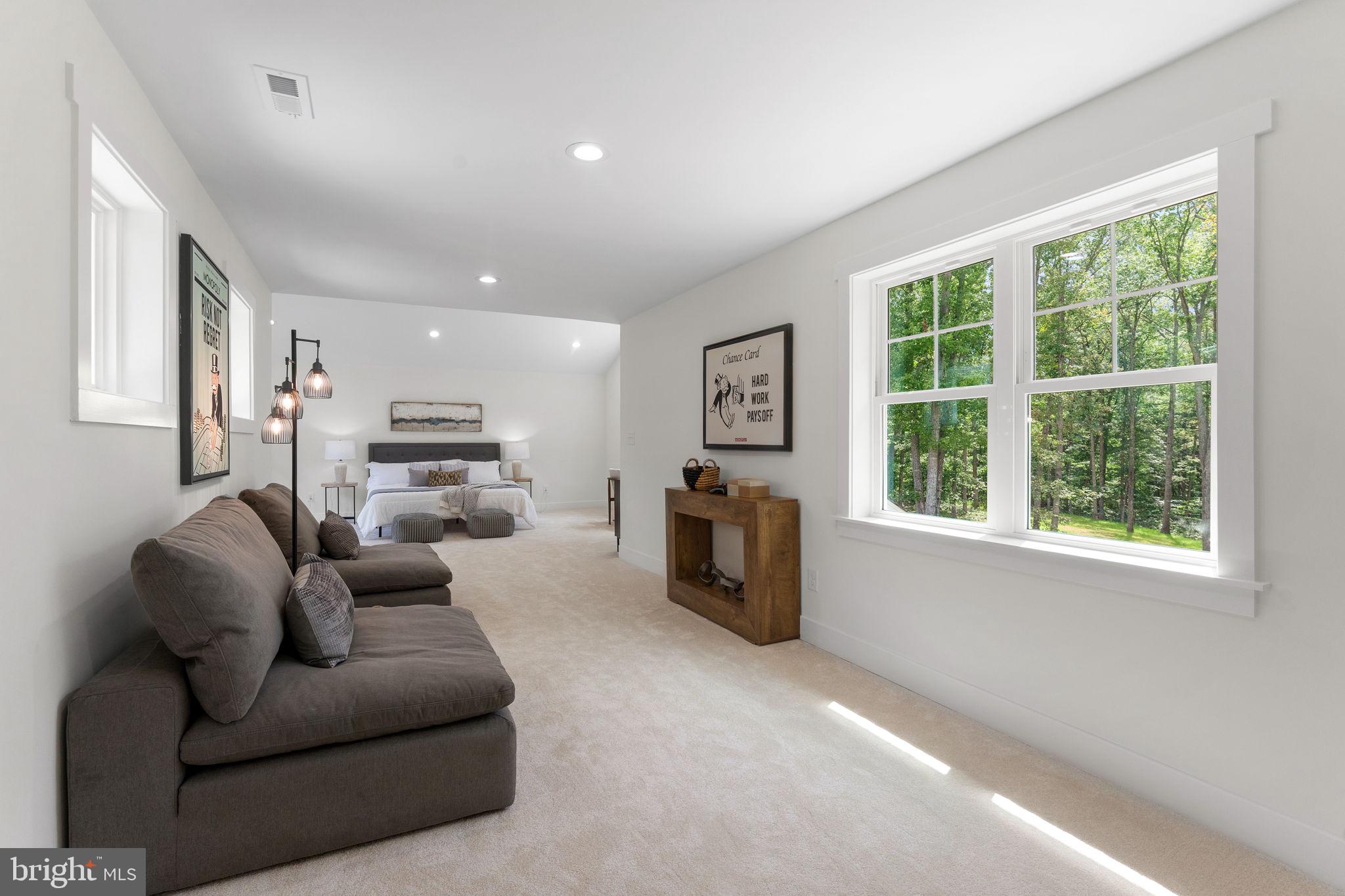 MACKENZIE MEADOWS - Residential