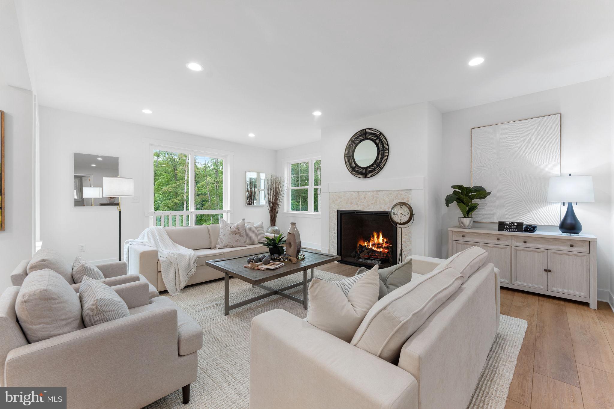 MACKENZIE MEADOWS - Residential