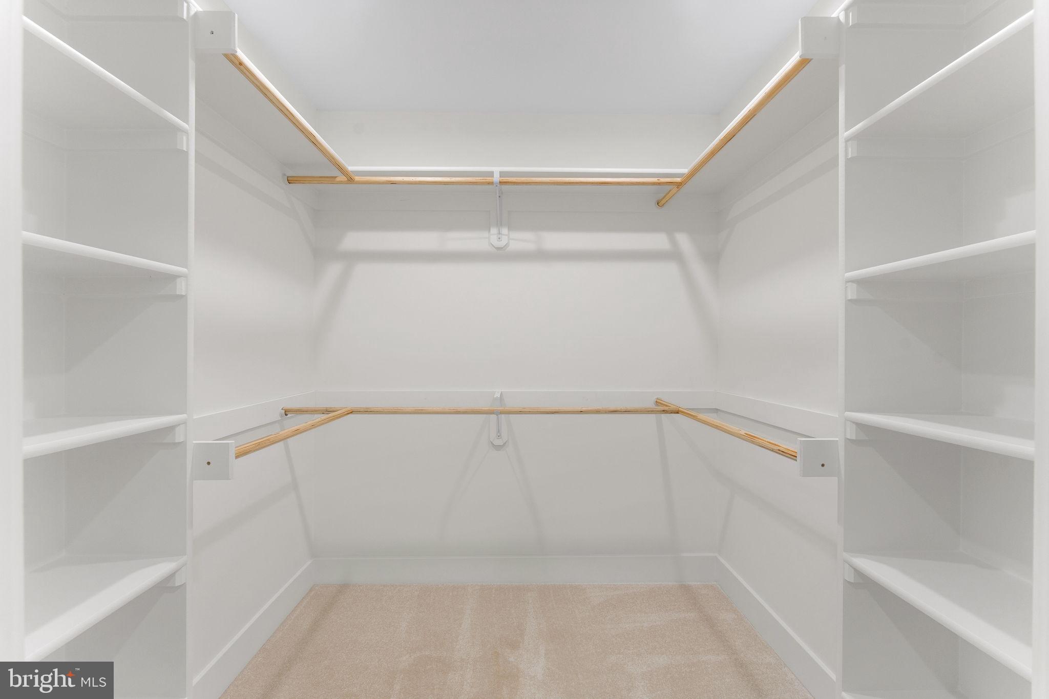 MACKENZIE MEADOWS - Residential