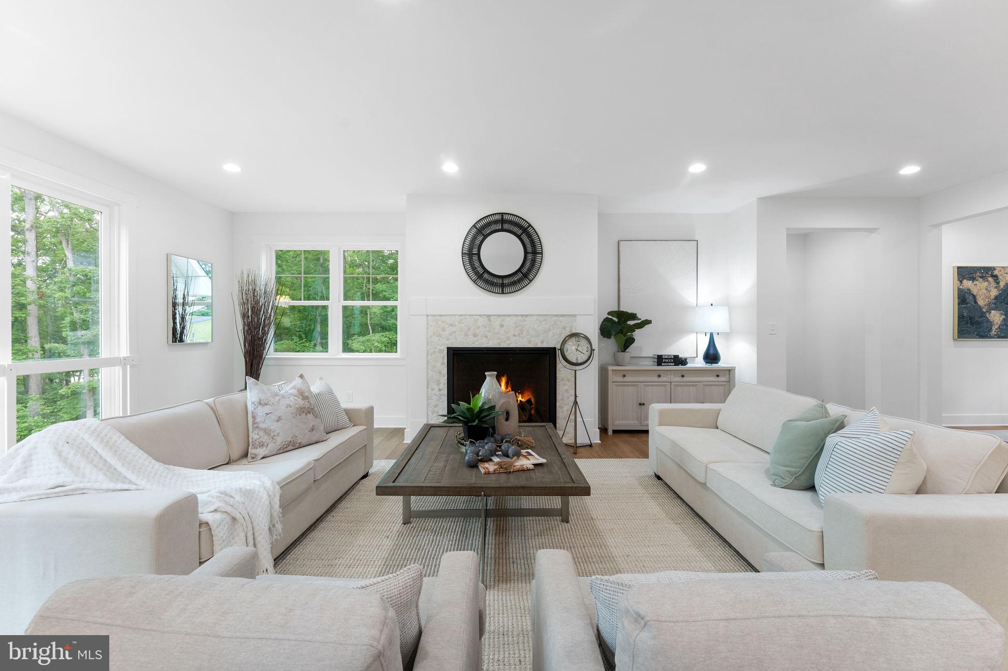 MACKENZIE MEADOWS - Residential