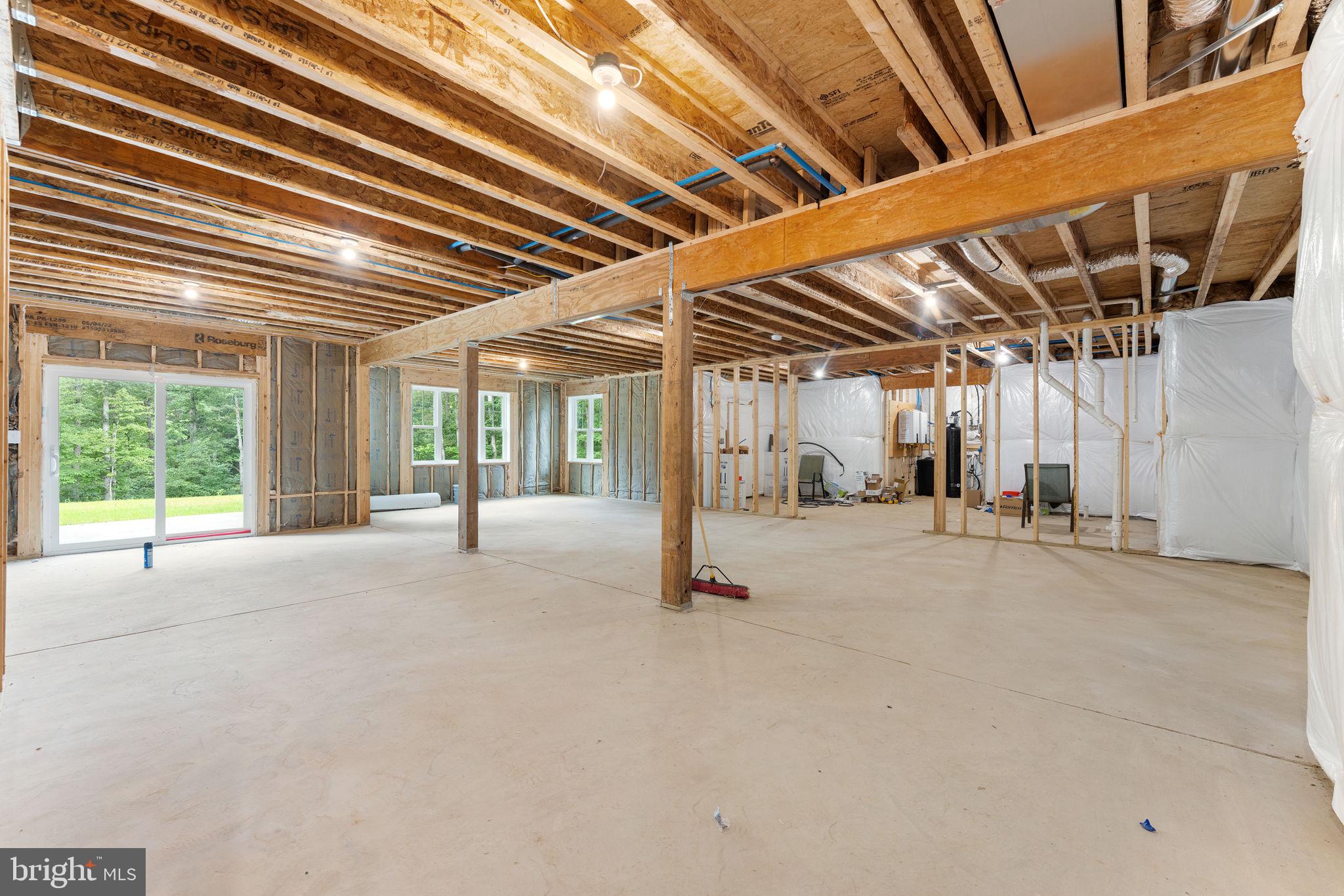 MACKENZIE MEADOWS - Residential