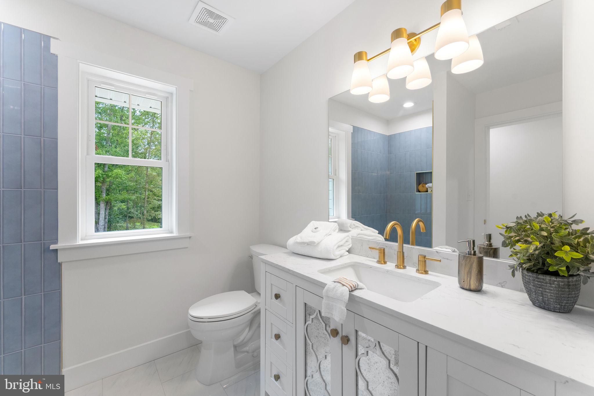 MACKENZIE MEADOWS - Residential