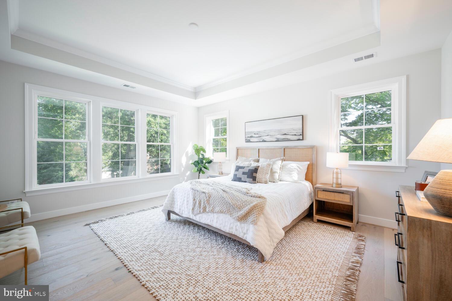 BERKSHIRE OAKWOOD - Residential