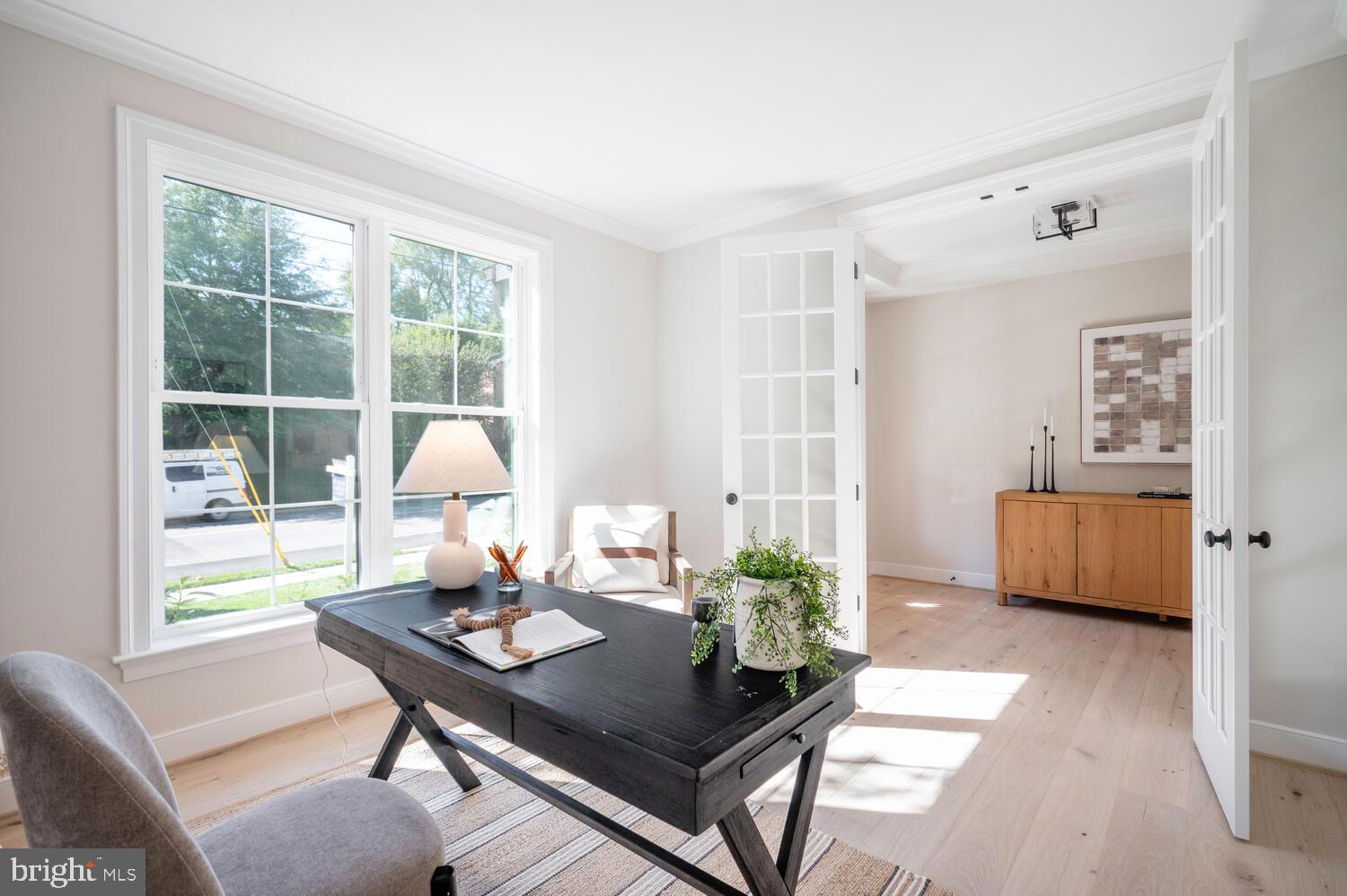 BERKSHIRE OAKWOOD - Residential