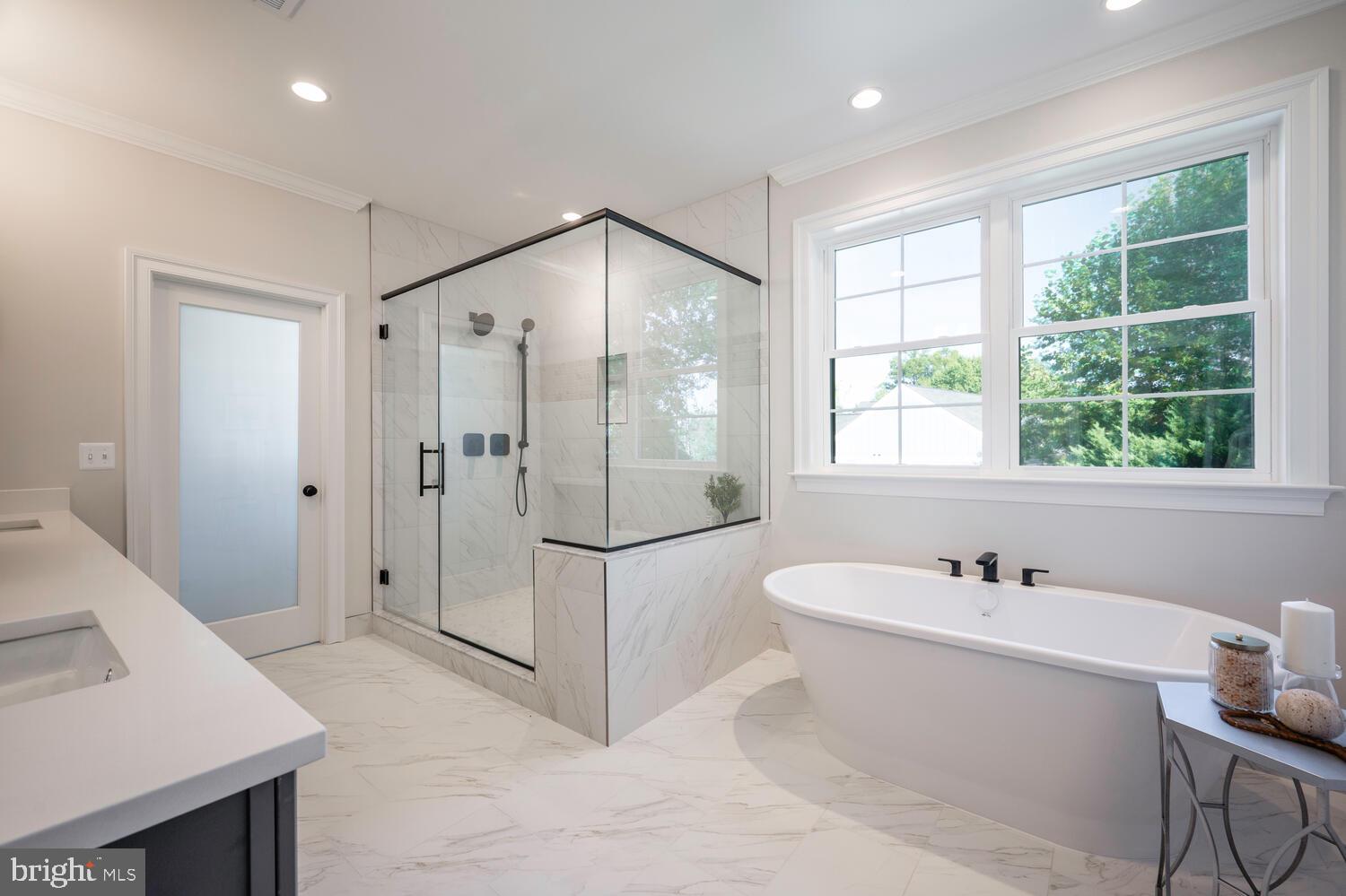 BERKSHIRE OAKWOOD - Residential