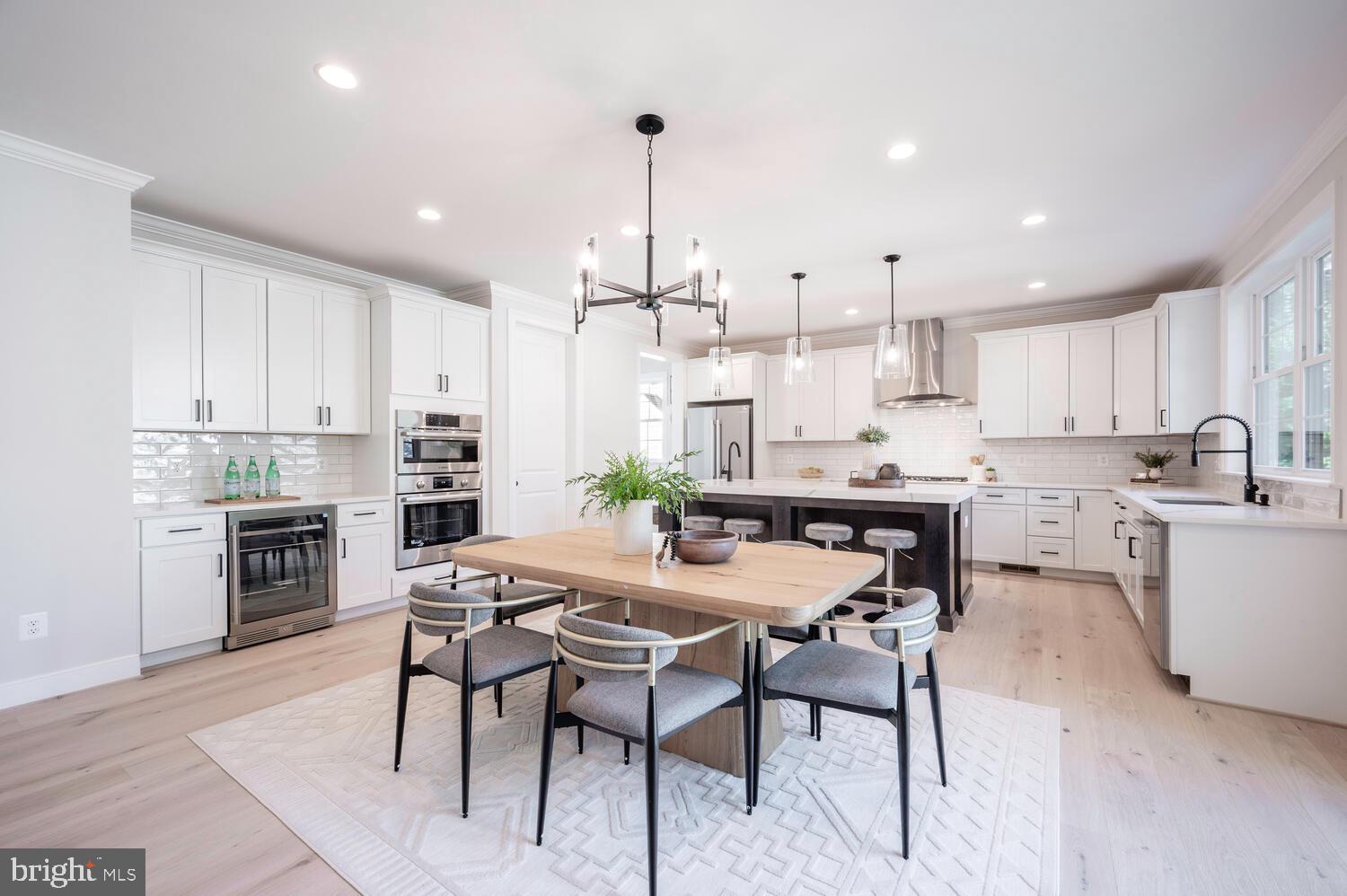 BERKSHIRE OAKWOOD - Residential