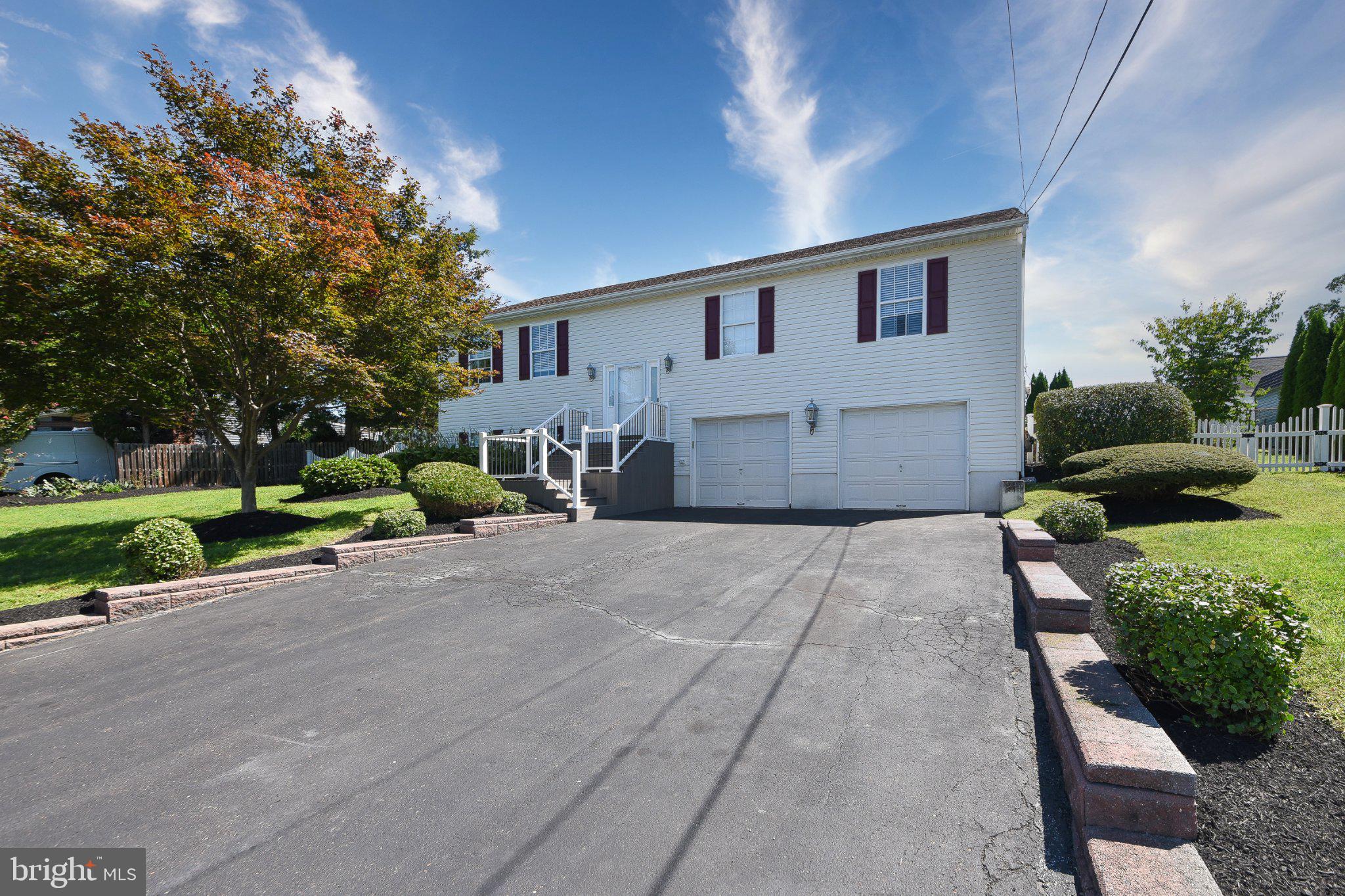 3713 FLEETWOOD AVENUE