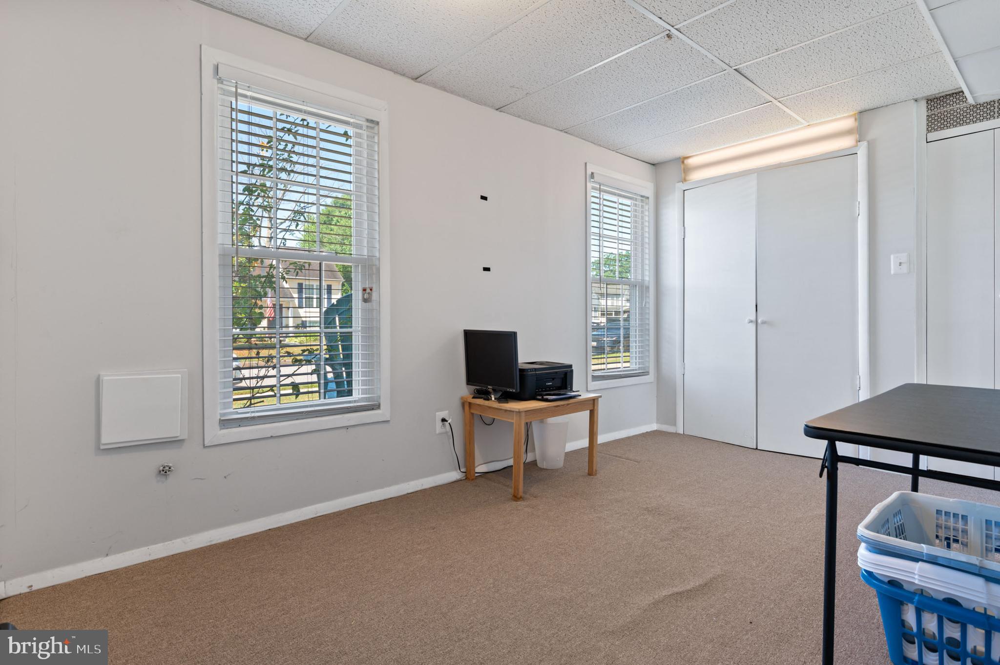 BAY COUNTRY - Residential