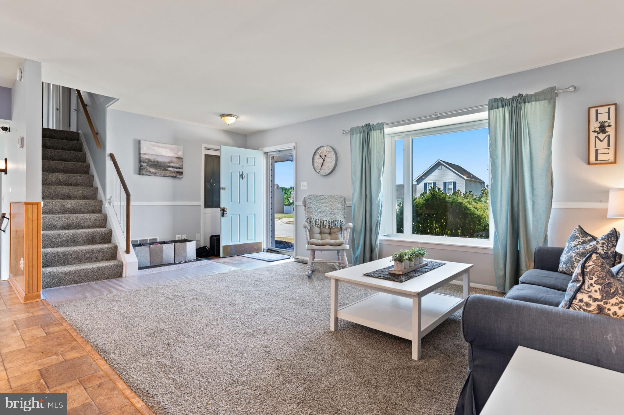 BAY COUNTRY - Residential