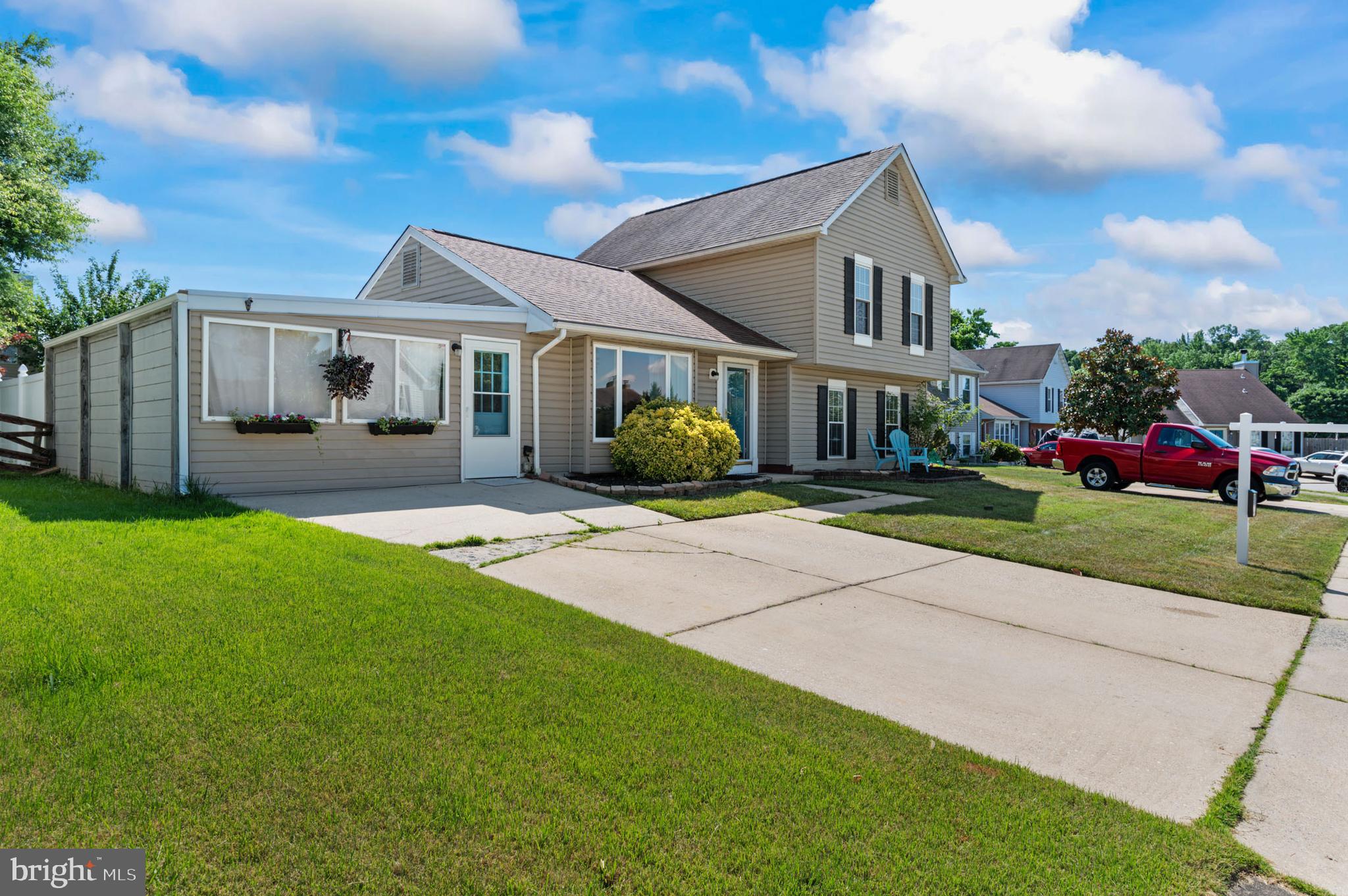 BAY COUNTRY - Residential