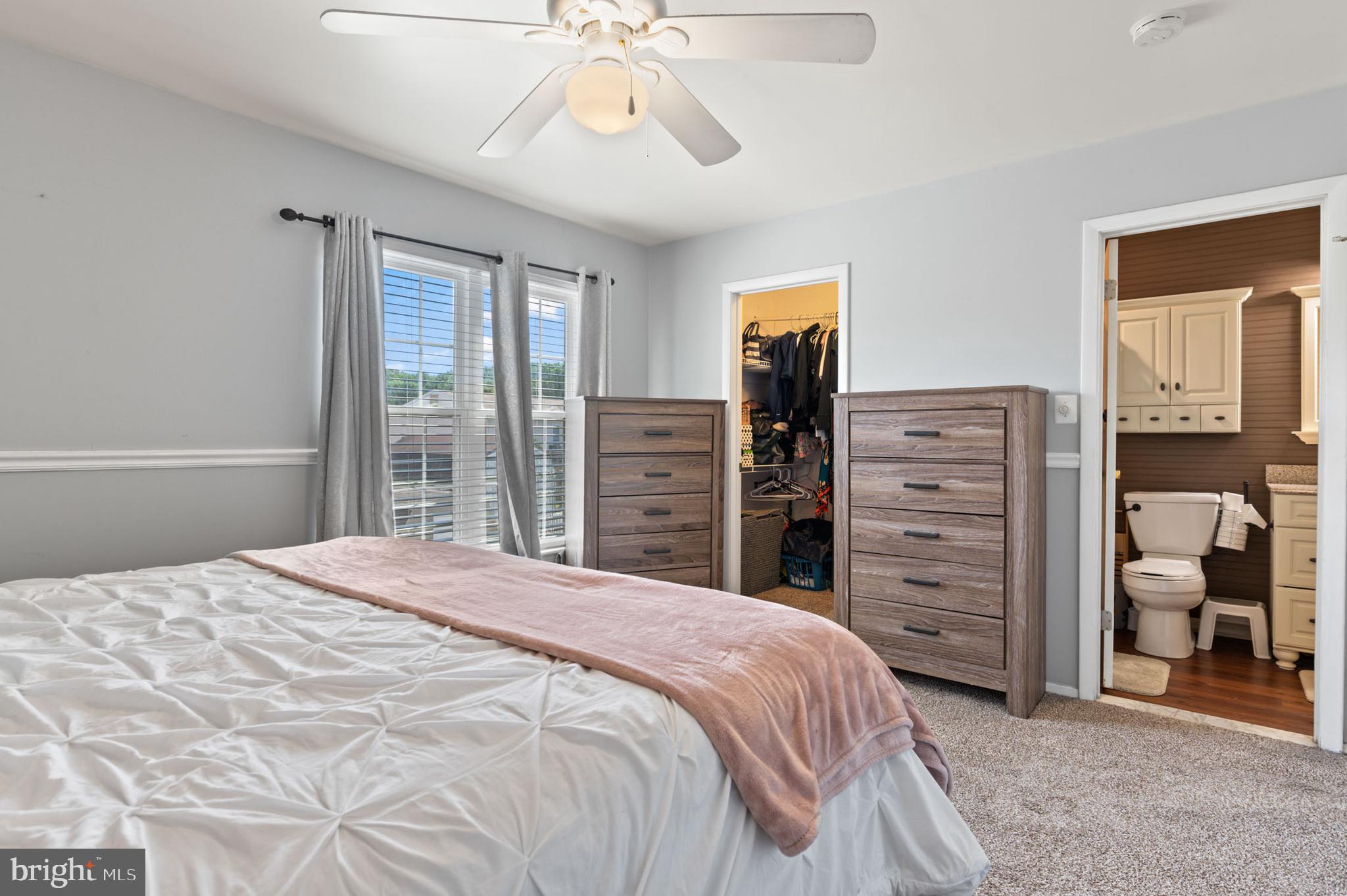 BAY COUNTRY - Residential